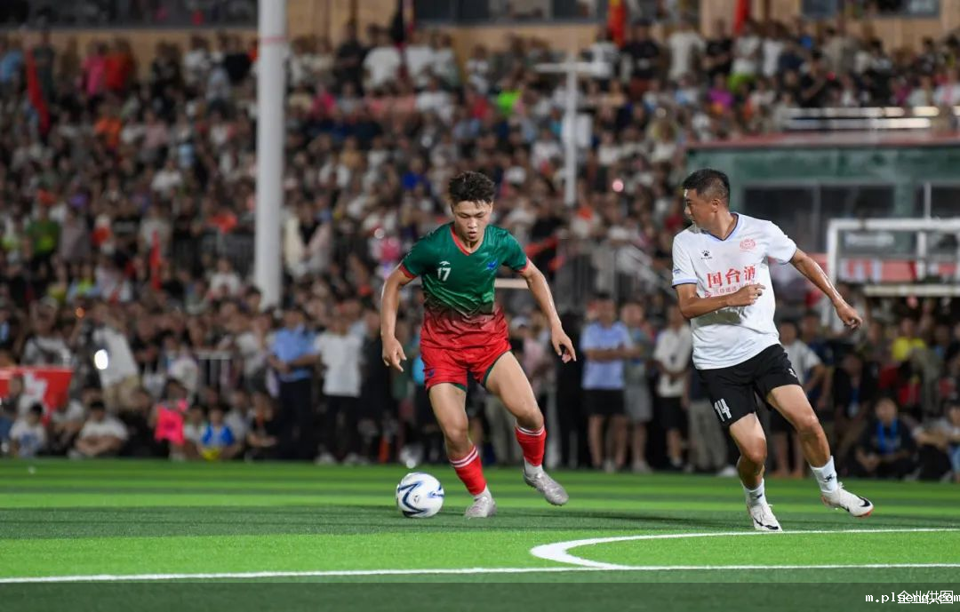 “村超”赛场再次响起震天的鼓点